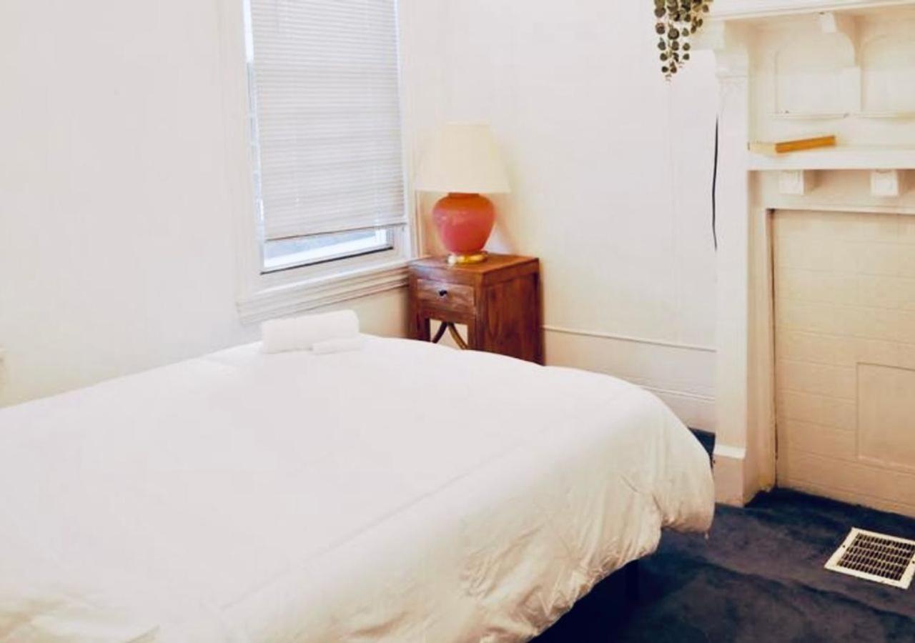 Oui On Ludlow - Entire House And Private Rooms In University City Philadelphia Ngoại thất bức ảnh
