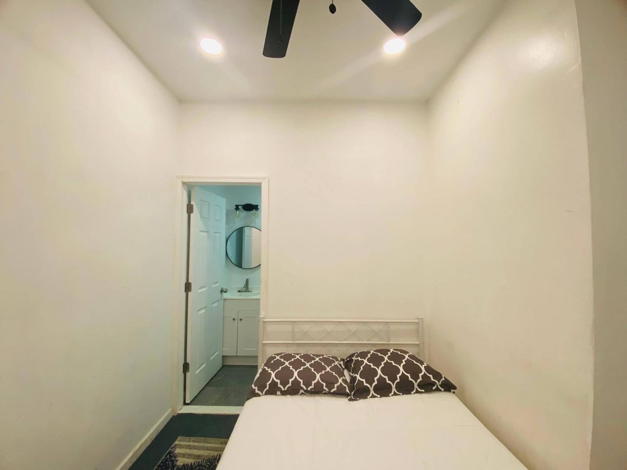 Oui On Ludlow - Entire House And Private Rooms In University City Philadelphia Ngoại thất bức ảnh